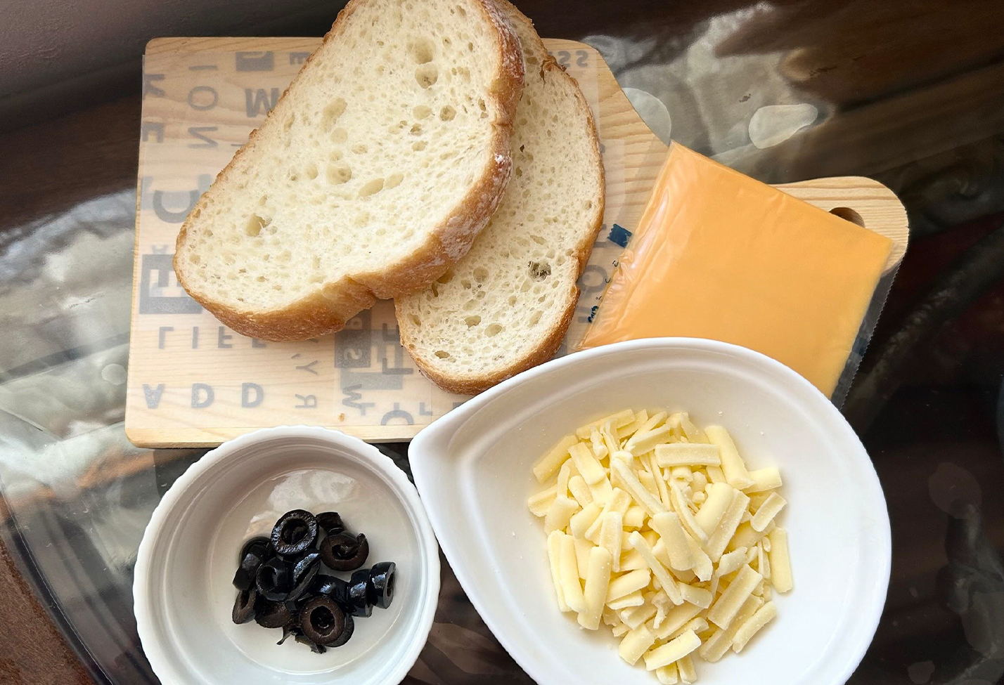 ブラックカラントのグリルドチーズサンド