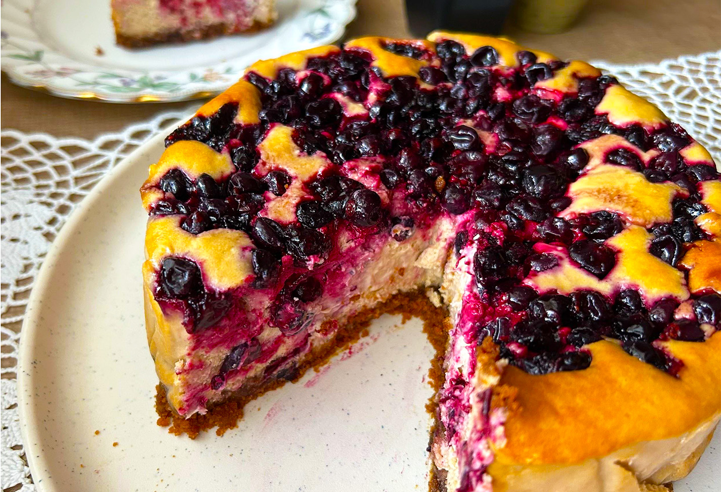 アールグレイ香るブラックカラントチーズケーキ