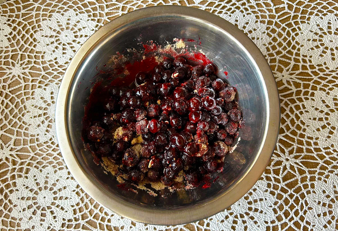 アールグレイ香るブラックカラントチーズケーキ